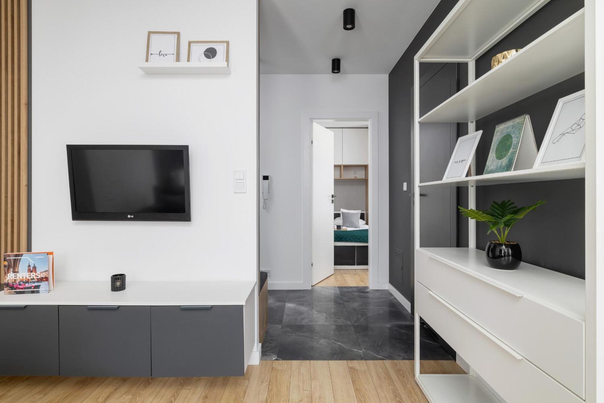 Elegant Apartment In Cracow With Balcony, Parking And Desk By Noclegi Renters Krakov Exteriér fotografie